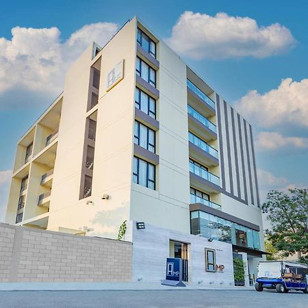 Amp Am House Bangkok Hotel Екстериор снимка