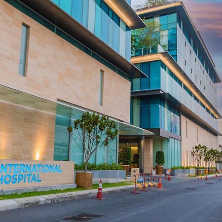 Amp Am House Bangkok Hotel Екстериор снимка